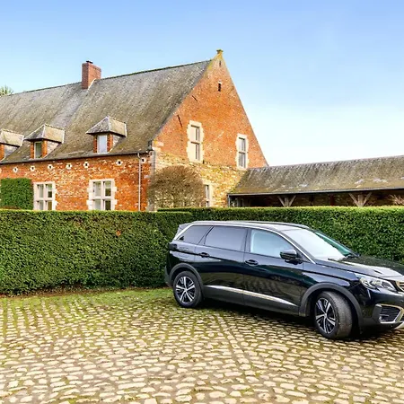 Le Du Château - Domaine Des Trois Tilleuls *