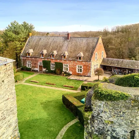 La Du Chateau - Domaine Des Trois Tilleuls